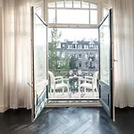 Dina-Perla Lodges, Shared Home - Not Hotel - In Museum District Ámsterdam