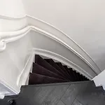 Dina-Perla Lodges, Shared Home - Not Hotel - In Museum District Bed and breakfast *